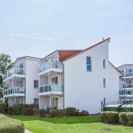 Yachthafenresidenz 7304 דירה